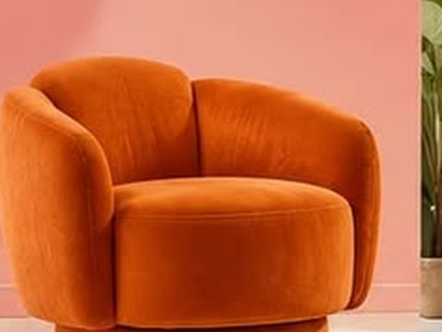 Fauteuil orange pivotant